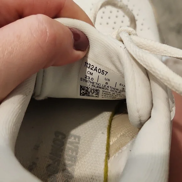 ASICS Women's White Athletic Sneakers Size 6 Gel Contend Sl - Picture 6 of 8